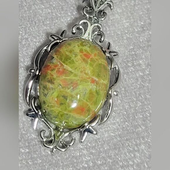 Unakite Pendant Necklace - Picture 5 of 15